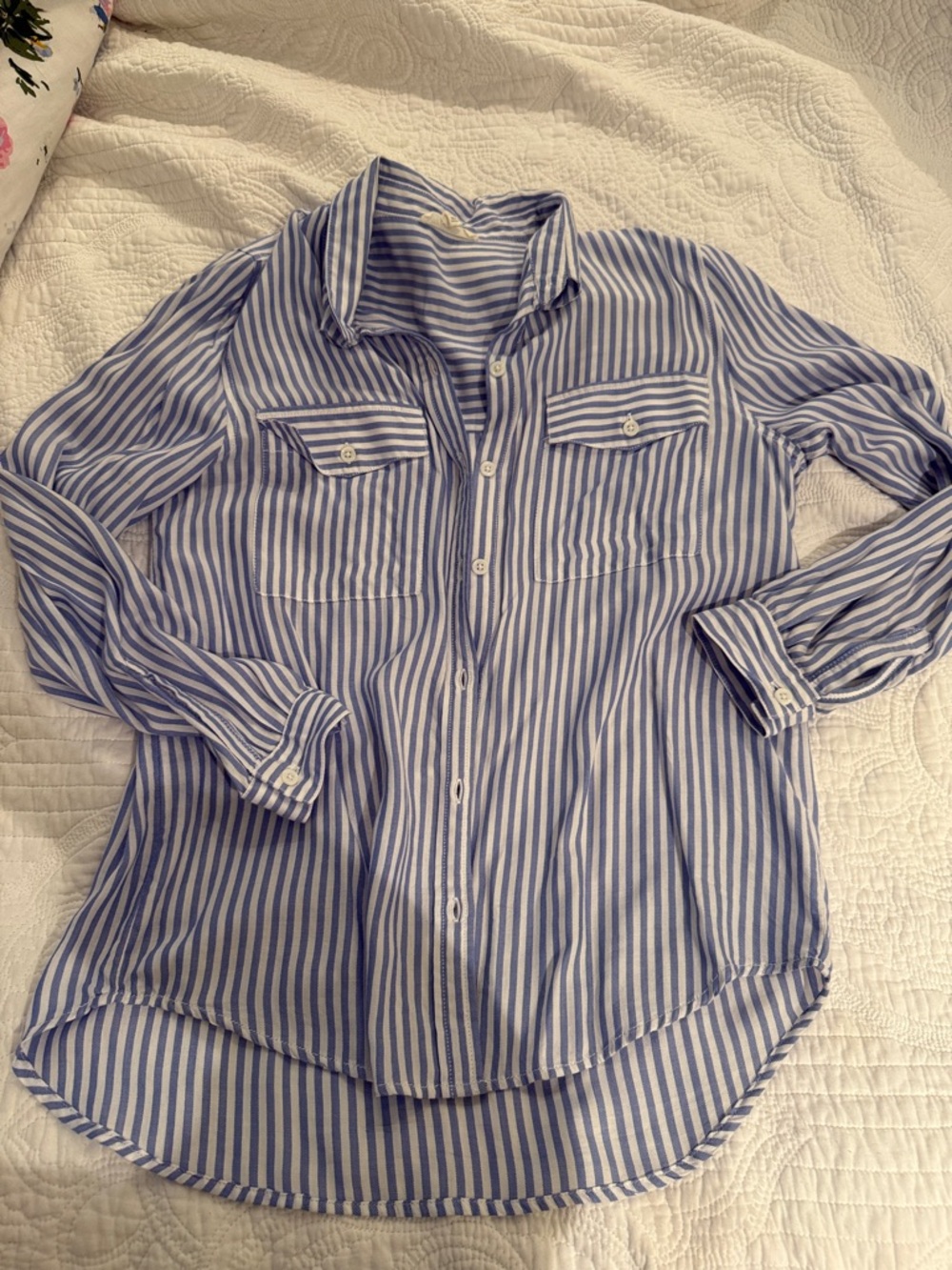 beachlunchlounge Blue and White Striped Women's Shirt